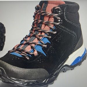 hiking boots